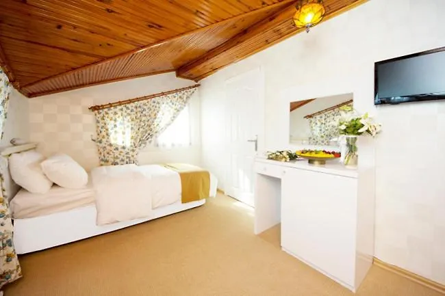 Ottoman Tulip Hotel İstanbul 5*,